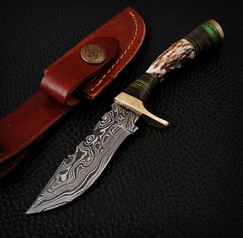 Cuchillo de acero de Damasco hecho a mano, de 15 cm de largo, con mango de cuerno-ES