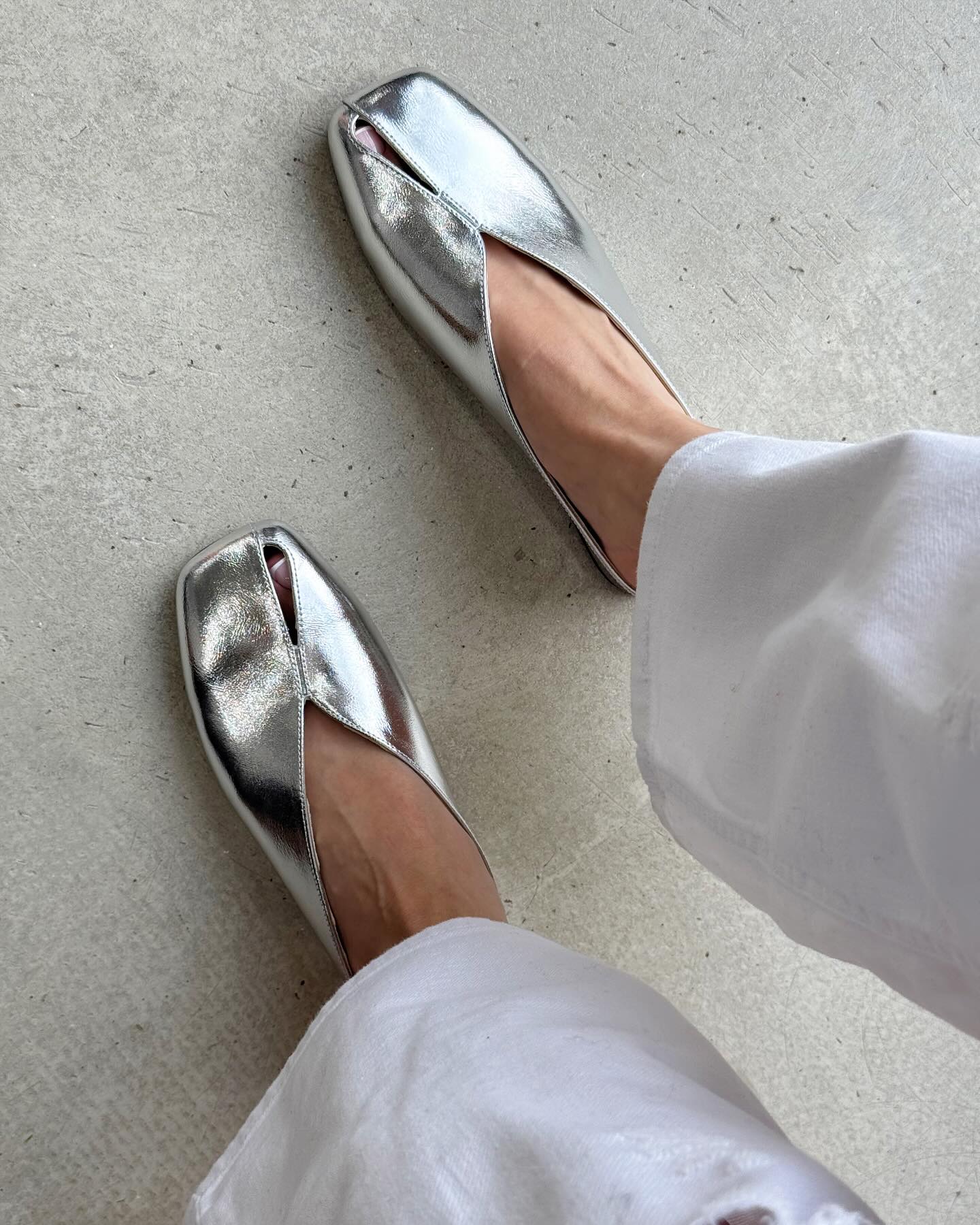 Sandalias de verano para mujer fabricadas en piel suave, transpirables y cómodas.-ES
