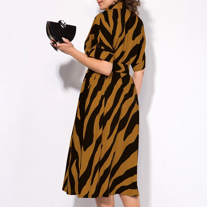 ✨🦓Vestido escote pico con rayas estampadas y cintura-ES