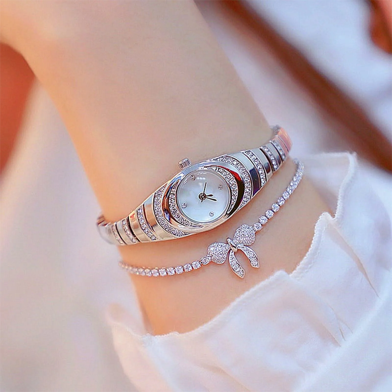 💎Ženska ura s kristalno zapestnico⌚-SI