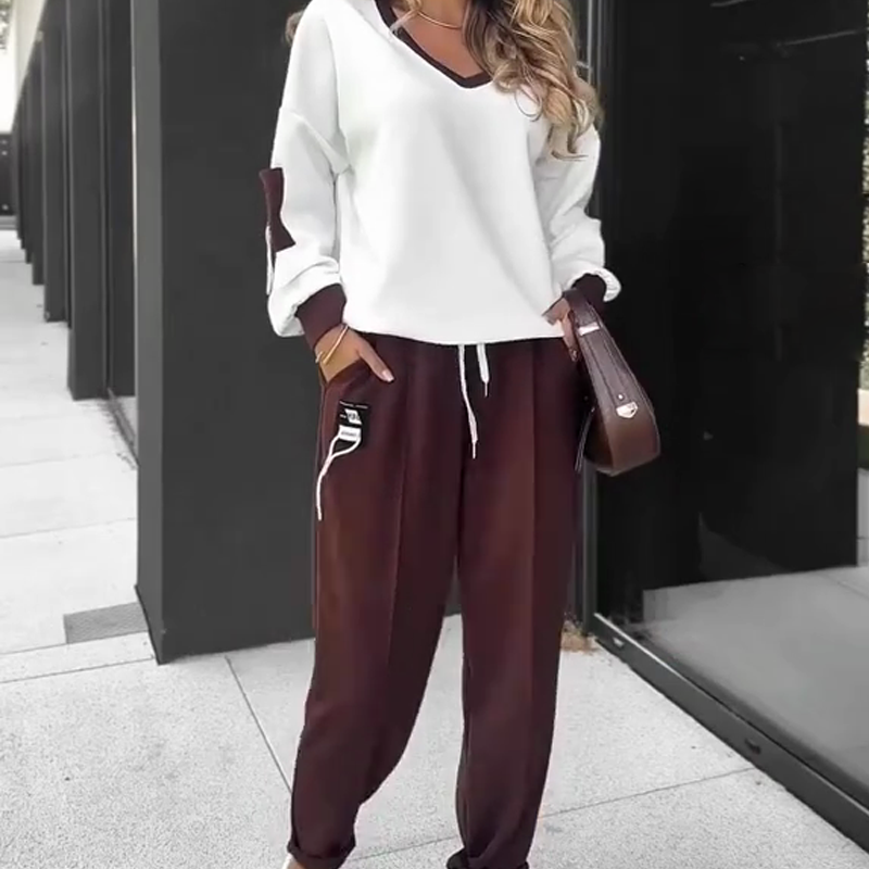 Conjunto de manga larga con bloques de color y pantalón deportivo-ES