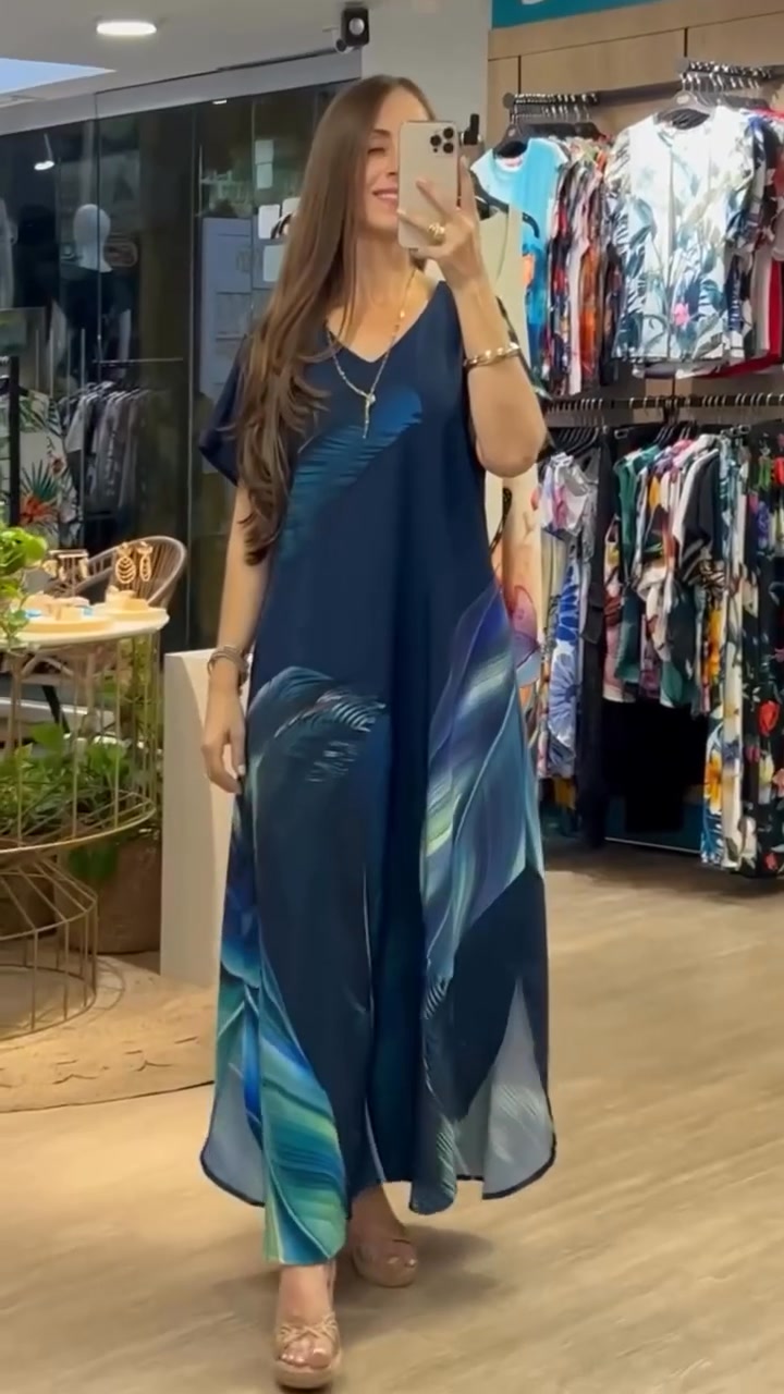 Vestido holgado e informal de mujer con escote en V, estampado y mangas cortas.-ES