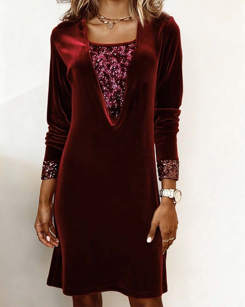 Elegante vestido con lentejuelas y retazos-ES