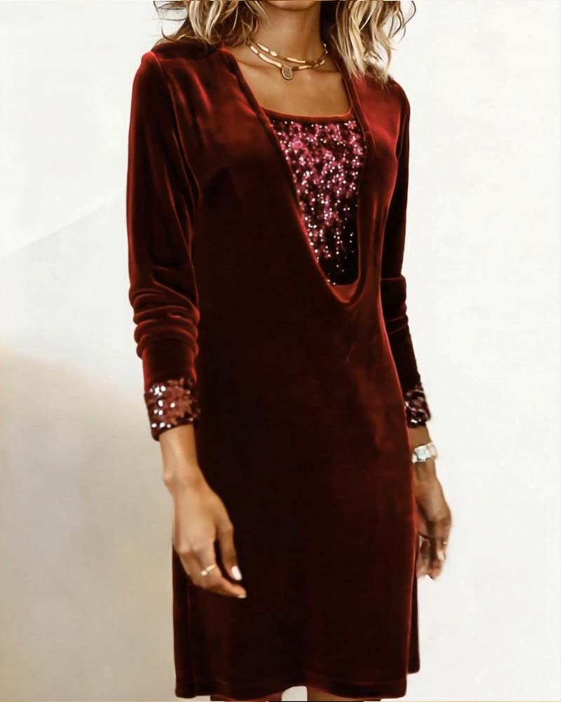 Elegante vestido con lentejuelas y retazos-ES
