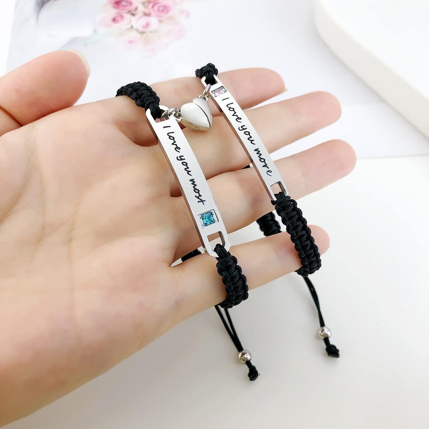 🔥KARŠTAS IŠPARDAVIMAS -50% NUOLAIDA🔥Širdelės formos reguliuojamo pinto apyrankės rinkinys-LT