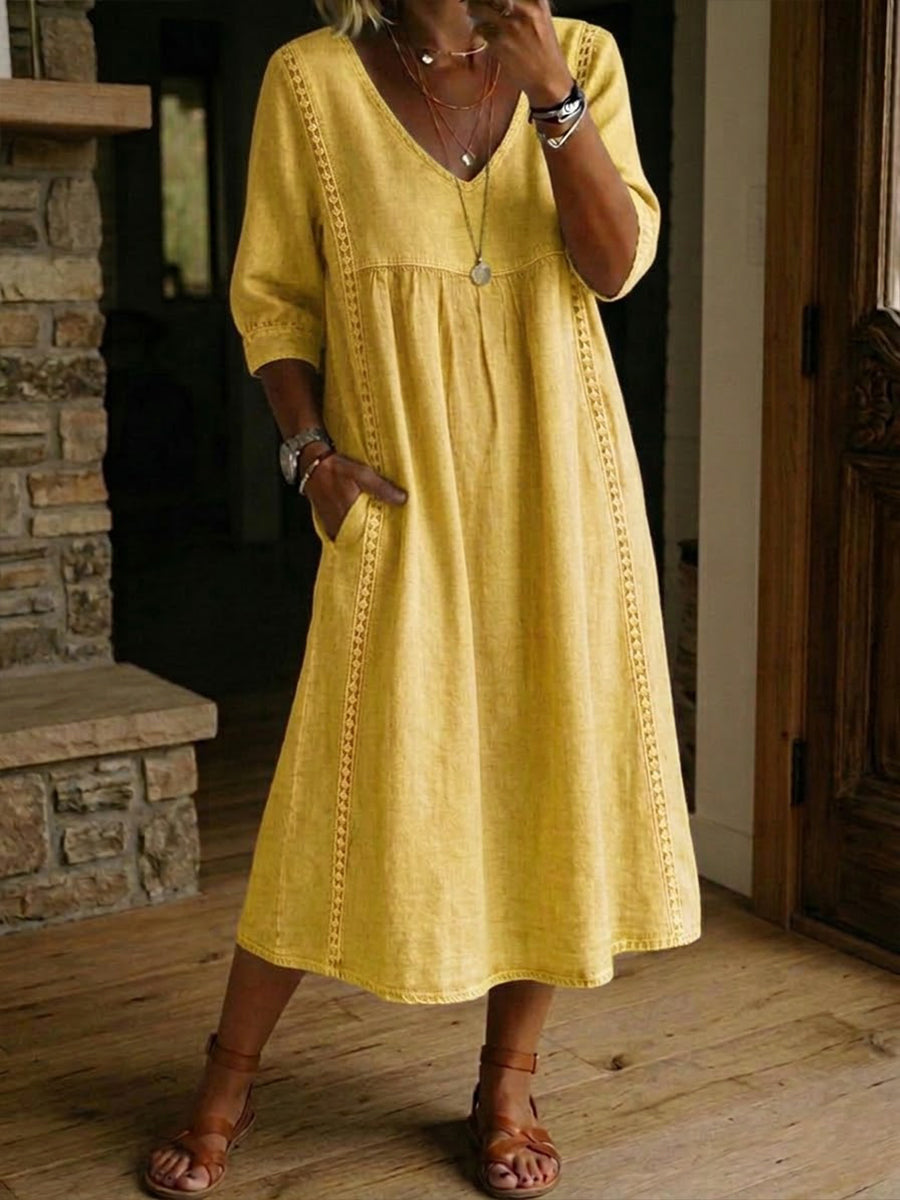 Laisva, kasdieniška suknelė iš lininio ir medvilninio audinio su nėrinių apdaila.-LT