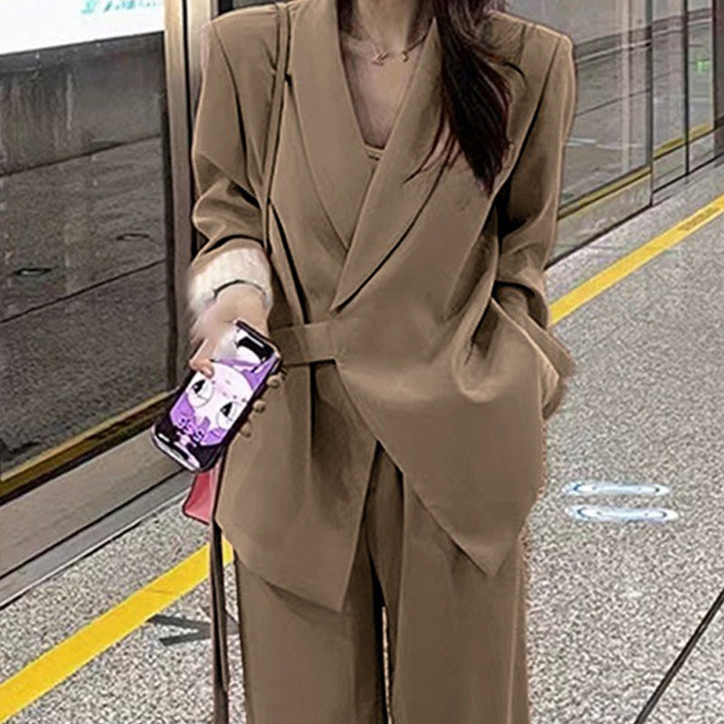 Conjunto de dos piezas para mujer: chaqueta con lazo frontal y pantalón de pierna ancha.-ES