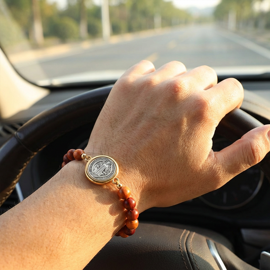 Unisex, ρυθμιζόμενο βραχιόλι Saint Benedict με ξύλινες χάντρες-GR